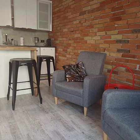 Apartamenty Centrum Z Wanna Dwuosobowa Piotrkow Trybunalski Exterior photo