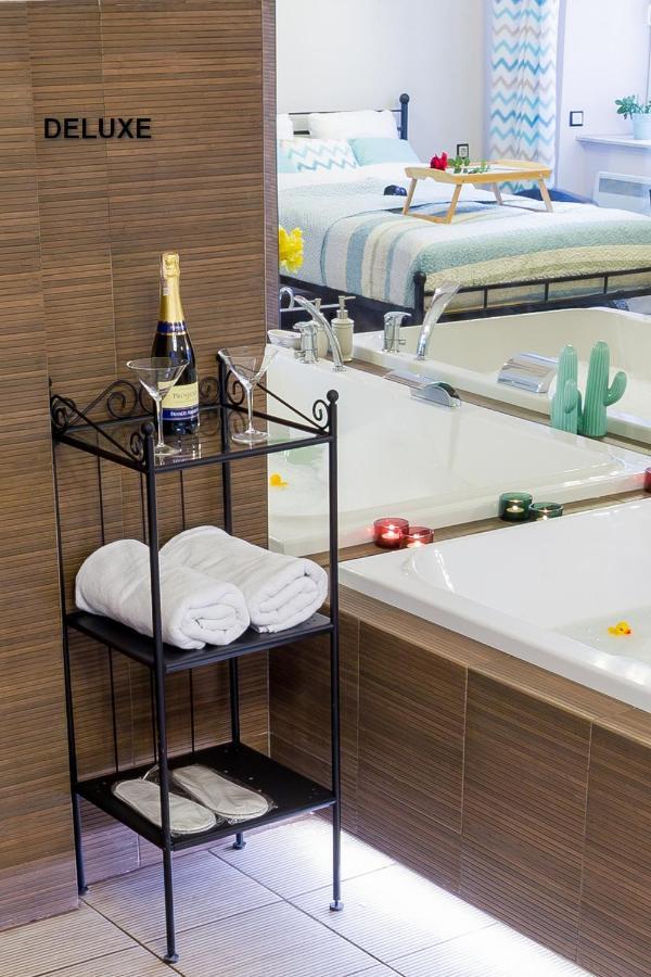 Apartamenty Centrum Z Wanna Dwuosobowa Piotrkow Trybunalski Room photo