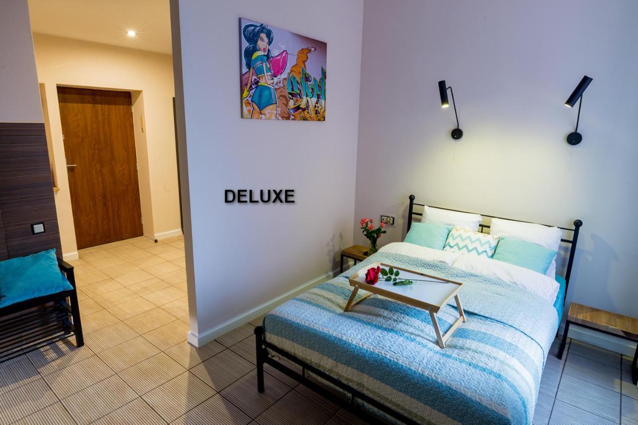 Apartamenty Centrum Z Wanna Dwuosobowa Piotrkow Trybunalski Room photo