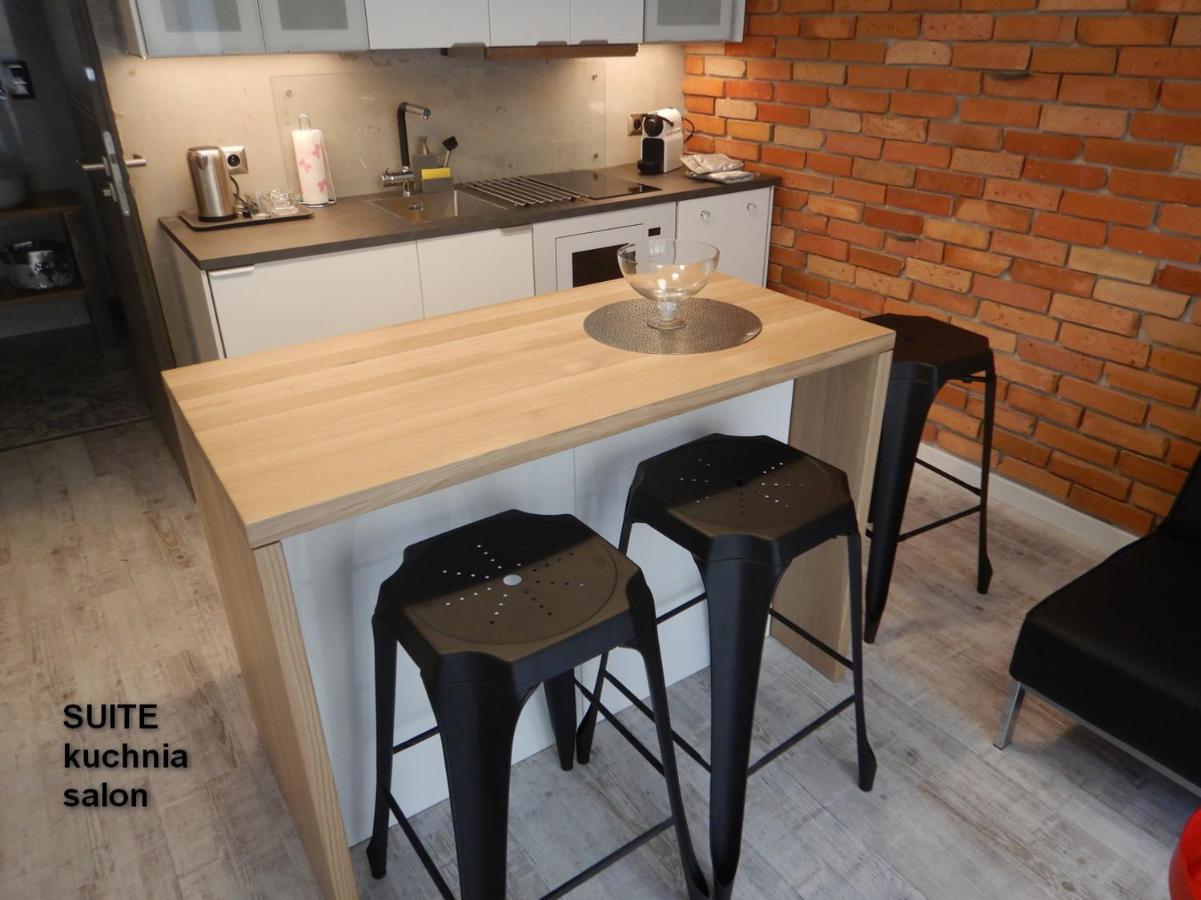 Apartamenty Centrum Z Wanna Dwuosobowa Piotrkow Trybunalski Exterior photo