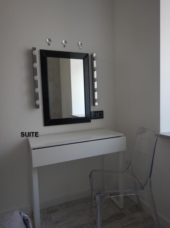 Apartamenty Centrum Z Wanna Dwuosobowa Piotrkow Trybunalski Exterior photo