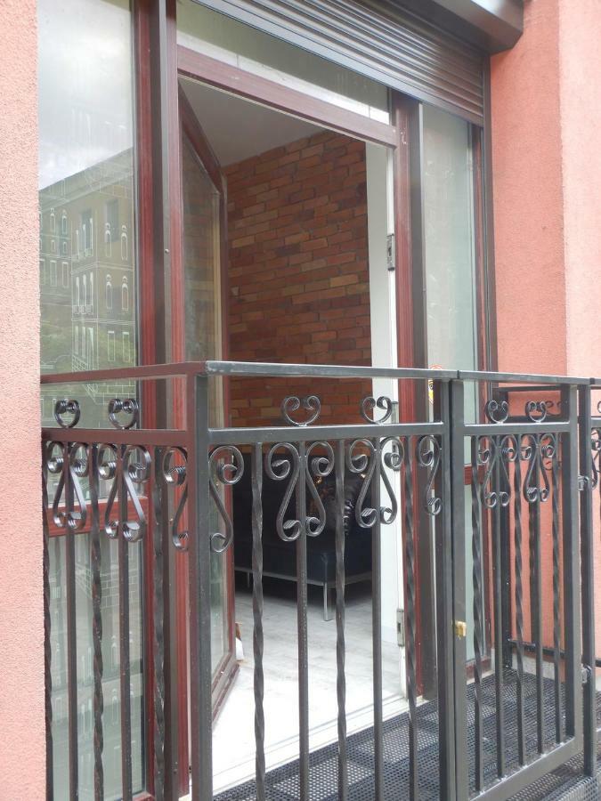 Apartamenty Centrum Z Wanna Dwuosobowa Piotrkow Trybunalski Exterior photo